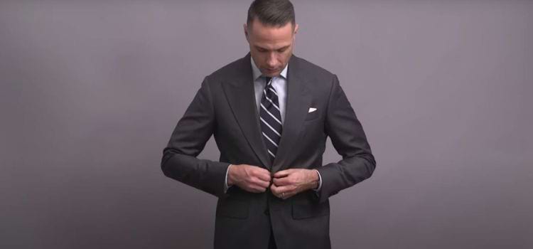 Best Tie for Your Charcoal Suit